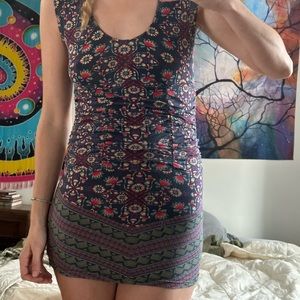 Free People Dress Tunic Rainbow Mini Short Sleeve V Neck Size Small Colorful